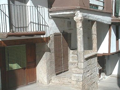 Vallillongeta.jpg (35436 bytes)