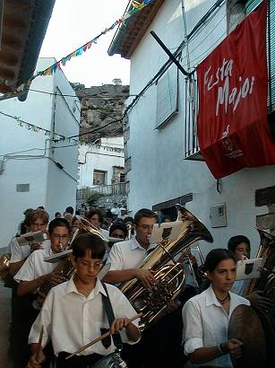 cercavilacapdevila.jpg (29340 bytes)