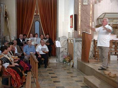 coraljoanestelles2.jpg (24681 bytes)